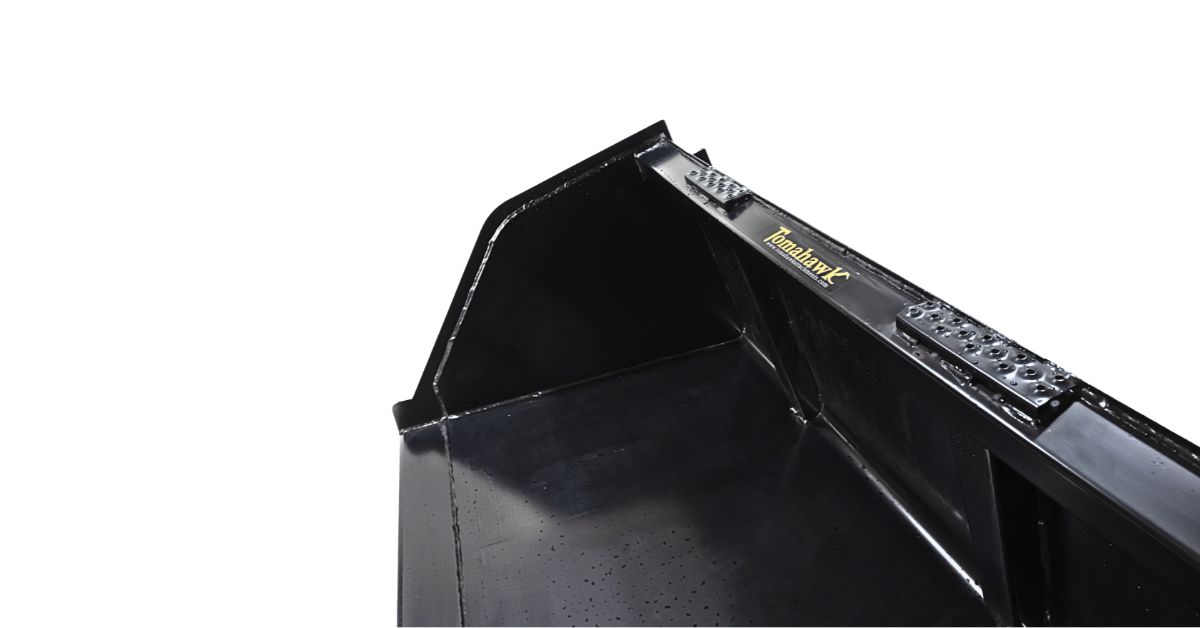 Mulch Bucket Tips for Landscaping Around Trees Mulch Bucket Tips for Landscaping Around Trees